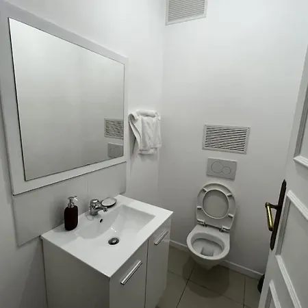 Quartier Grande Armee 100 M2 * Párizs