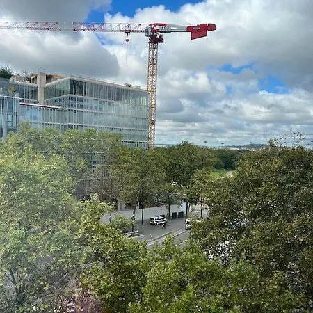 Quartier Grande Armee 100 M2 *